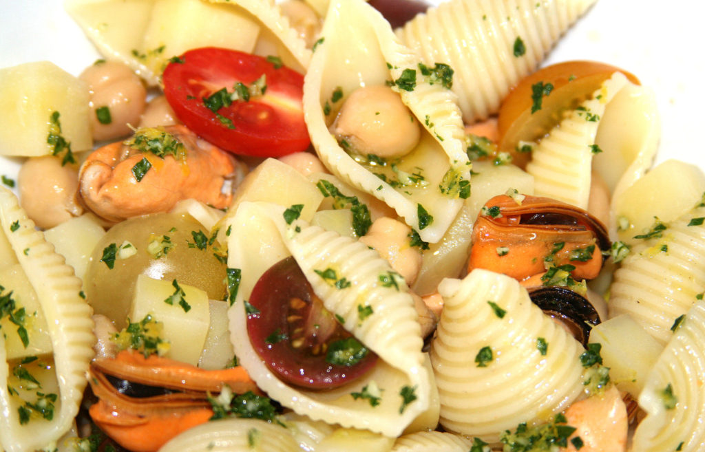 pasta salad, mussels